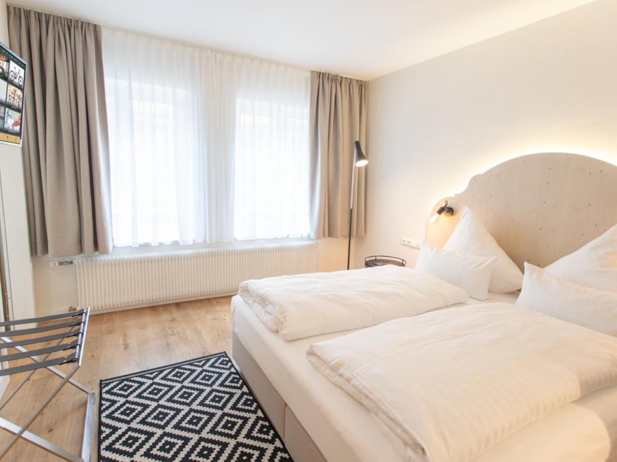 Hotel Tuchhaus Volkach Kültér fotó